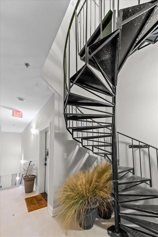 unk - Residential