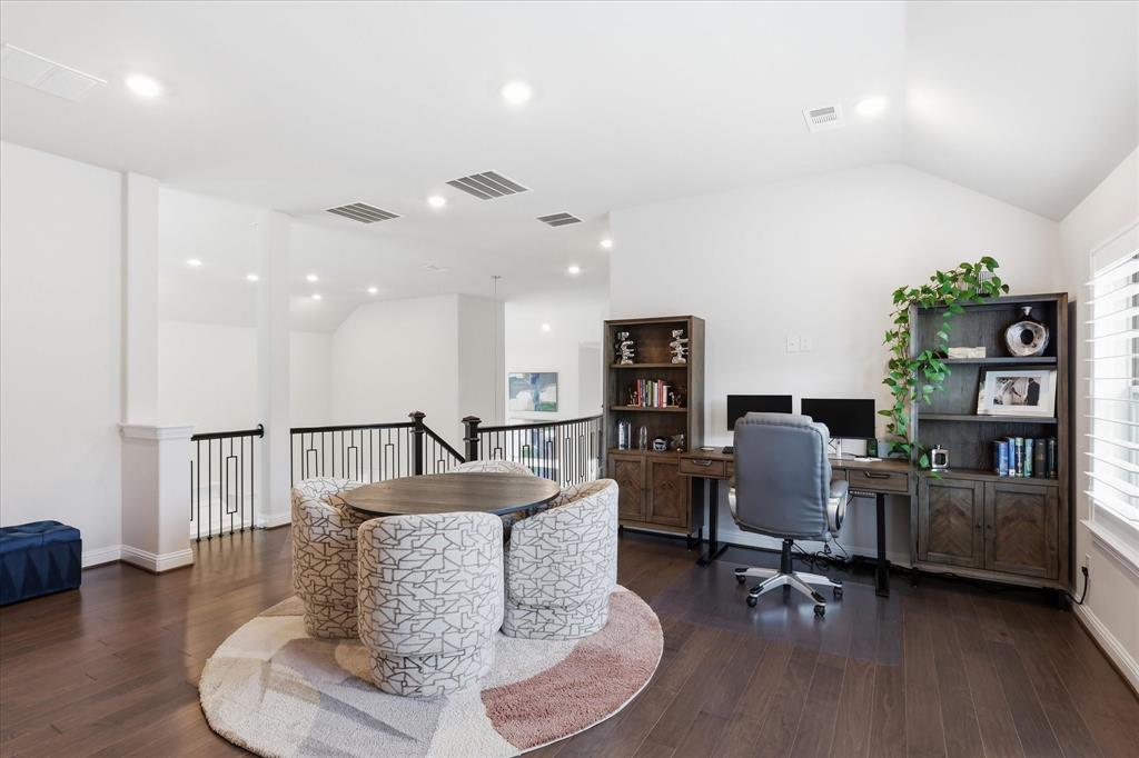 Lake Forest Ph II - Residential