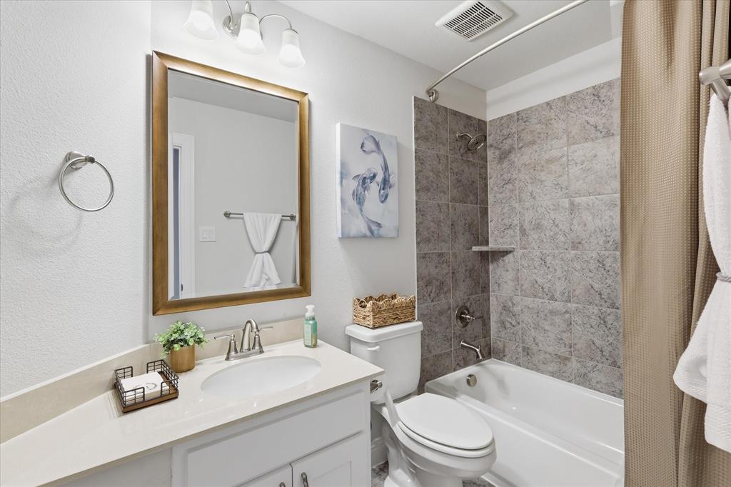 Lake Forest Ph II - Residential