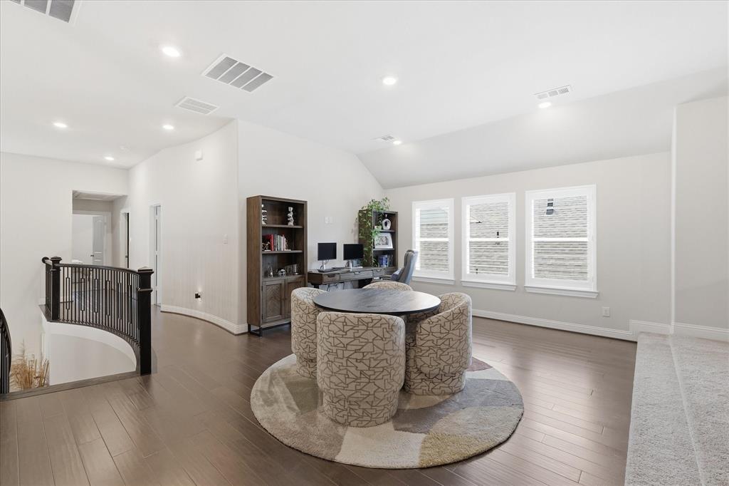 Lake Forest Ph II - Residential