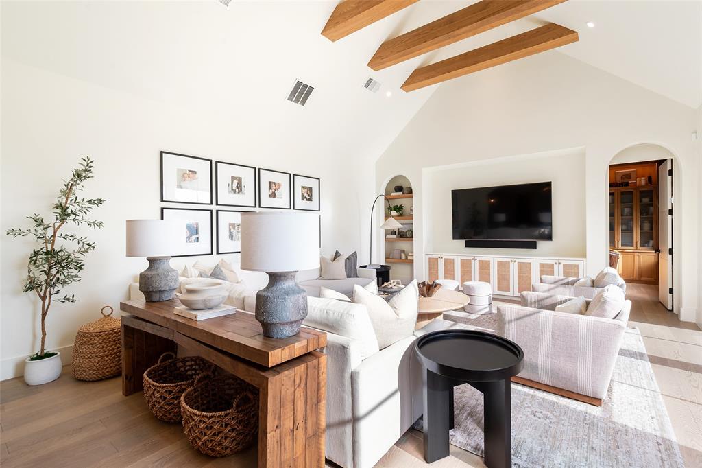Preston Royal Rev - Residential