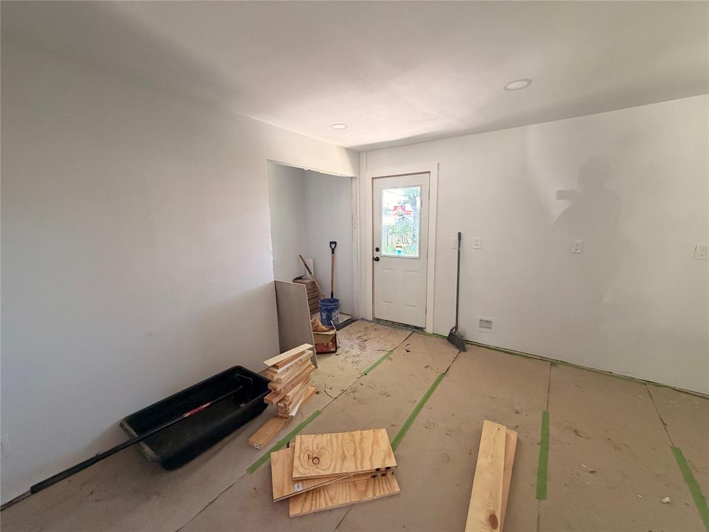 Cloverdale 01 - Residential