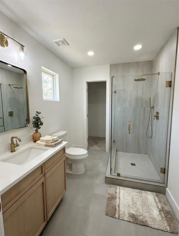 Cloverdale 01 - Residential