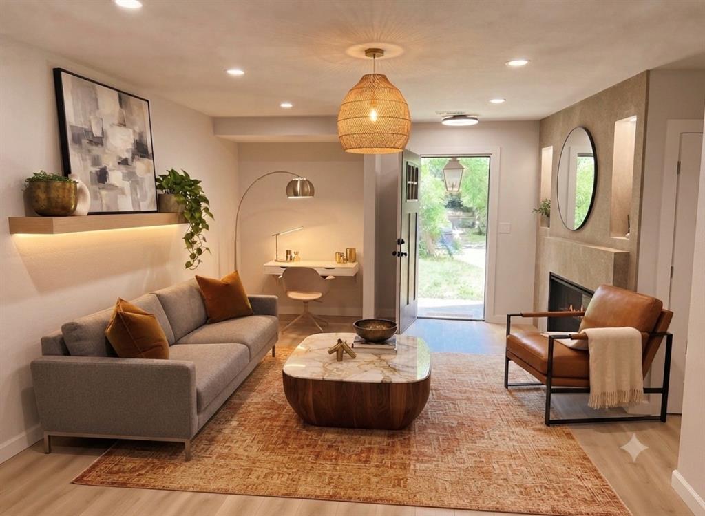 Cloverdale 01 - Residential