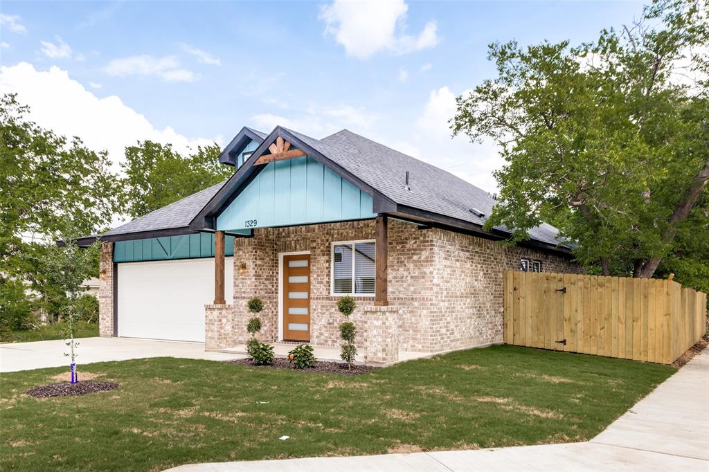 Lawn Terrace Add - Residential