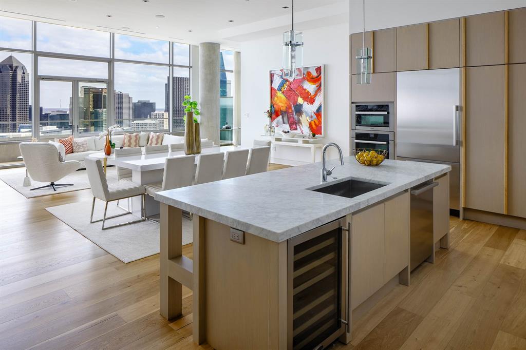 W Residences - Residential