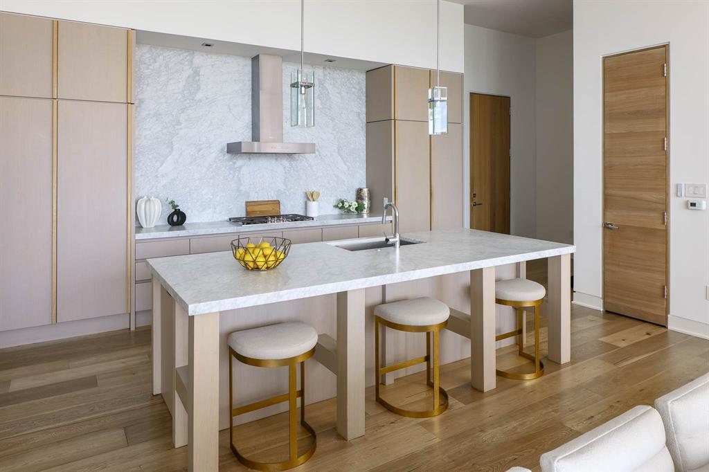 W Residences - Residential