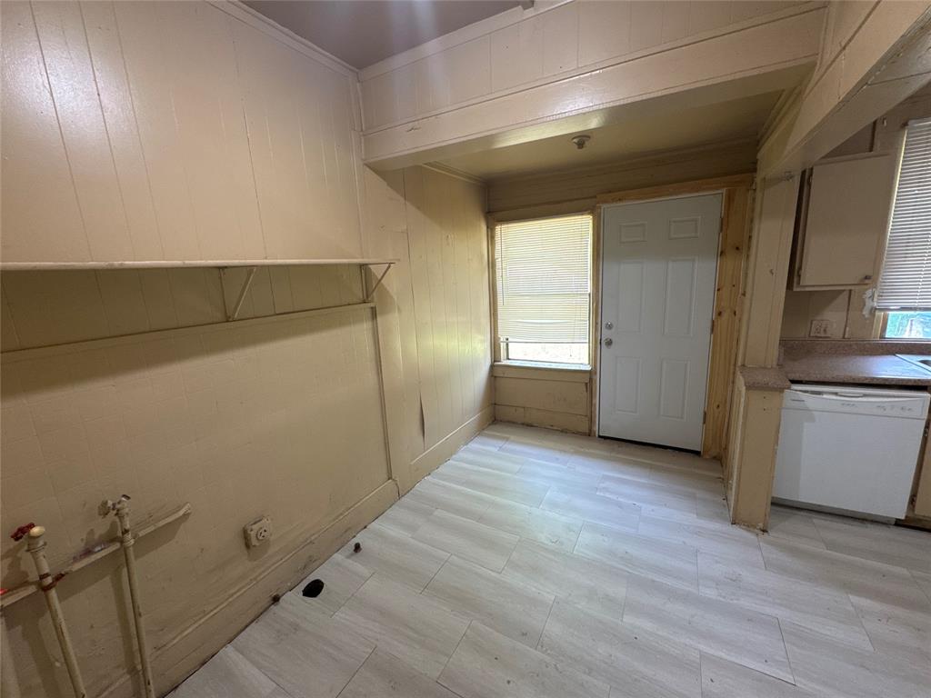 Carroll Park - Residential Income