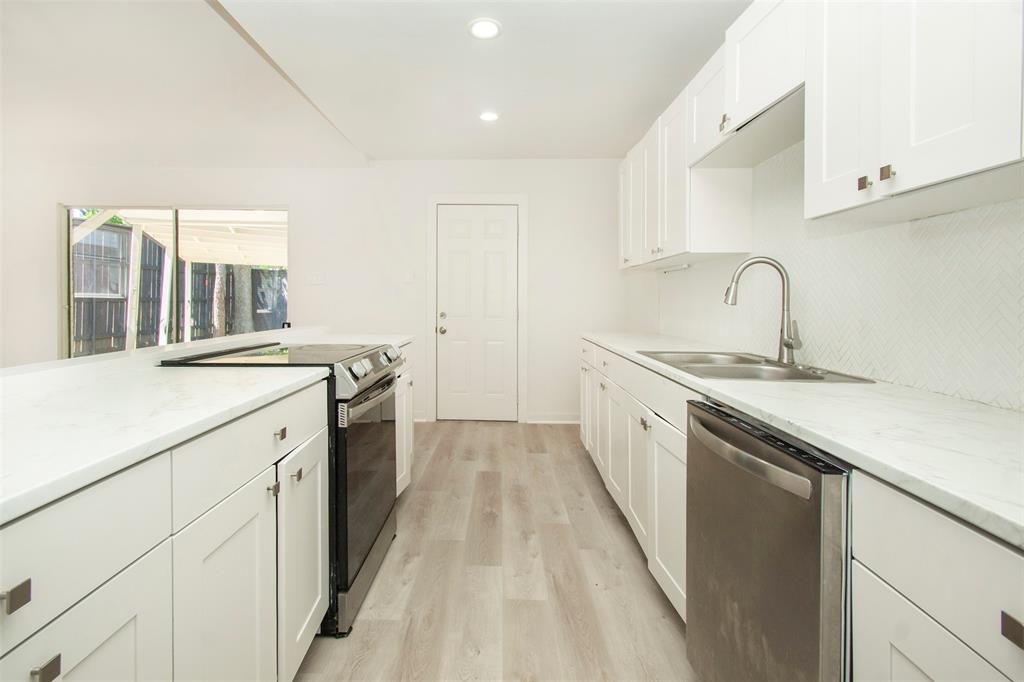 Royalhaven Rev - Residential