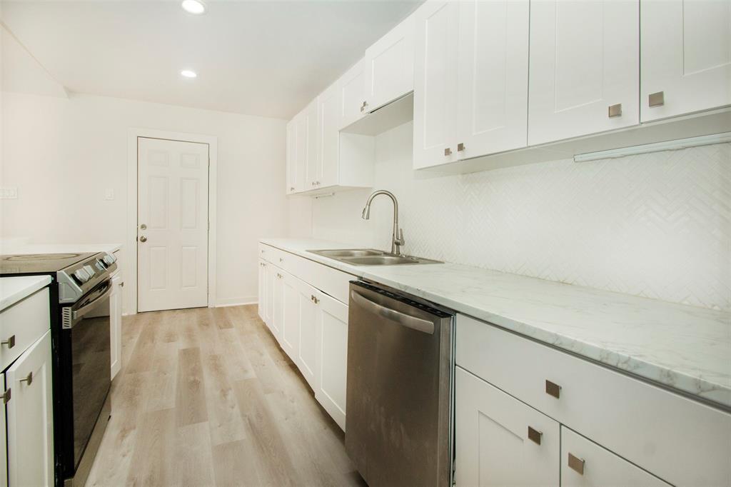 Royalhaven Rev - Residential