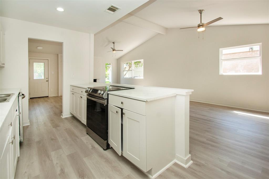 Royalhaven Rev - Residential