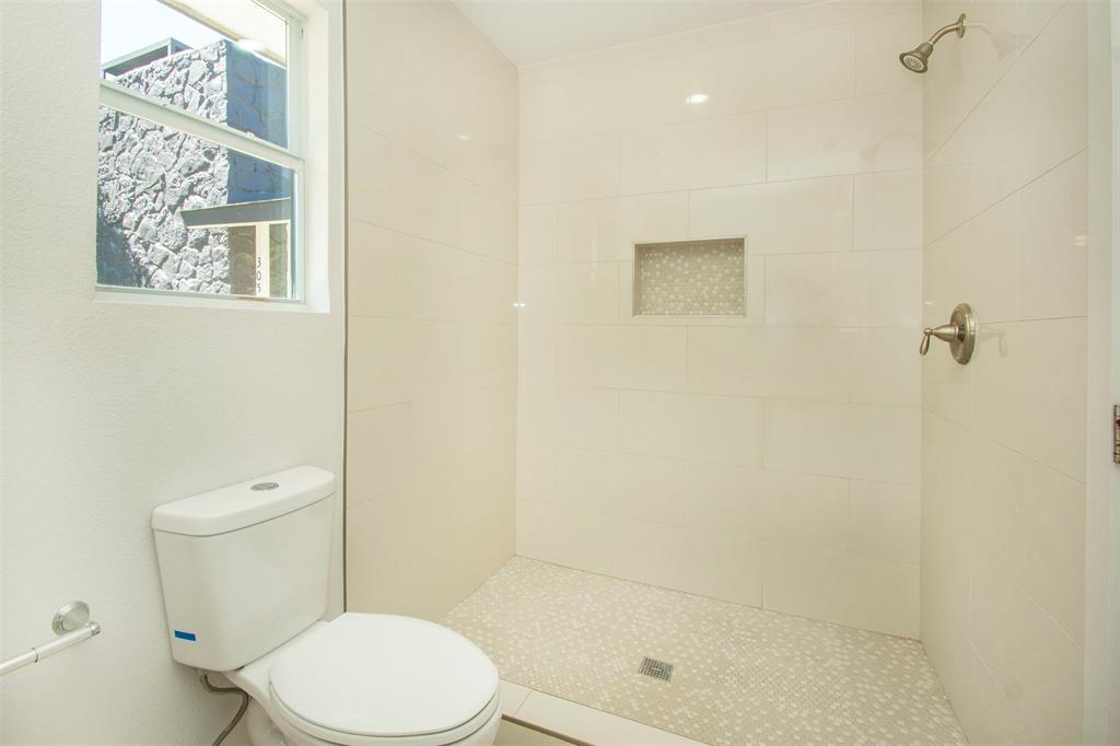 Royalhaven Rev - Residential