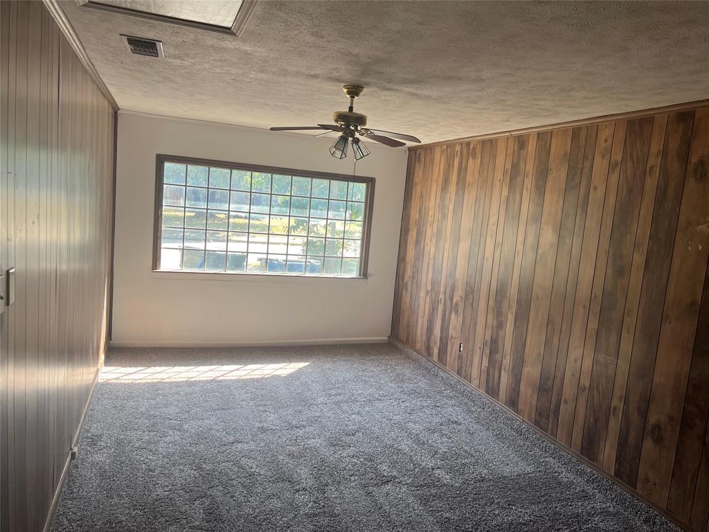 Sunny Acres Rev - Residential Lease