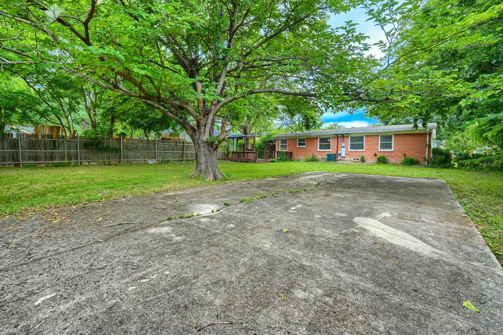 Country Club Park 01 - Residential