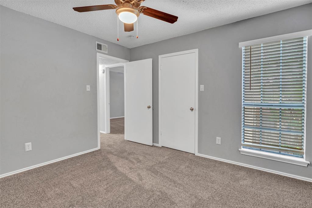 Springtree Crossing Condos - Residential