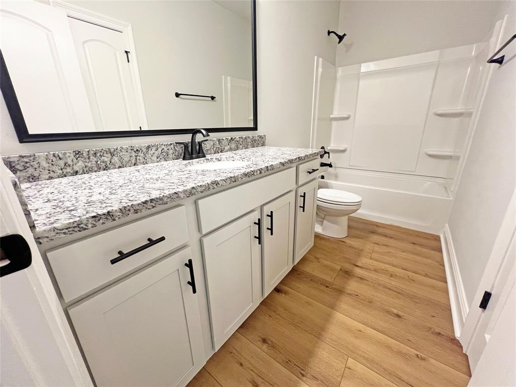 THE COVE AT VILLAGGIO - Residential