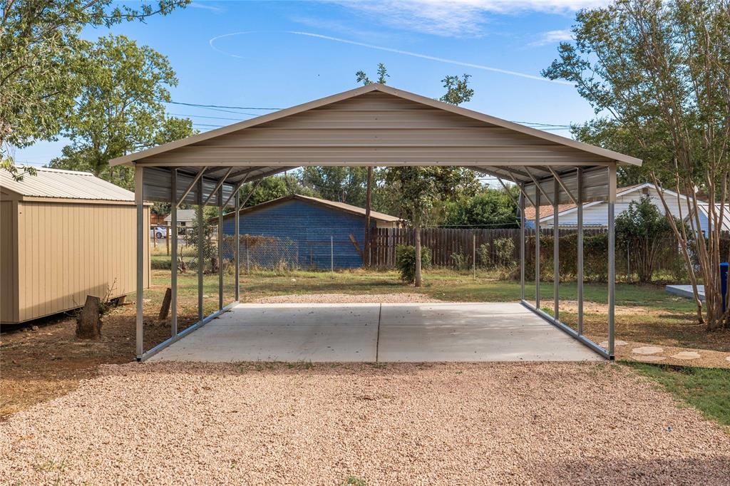 English Heights - Residential