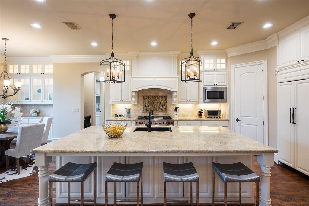 PRESTON HILLS - Residential