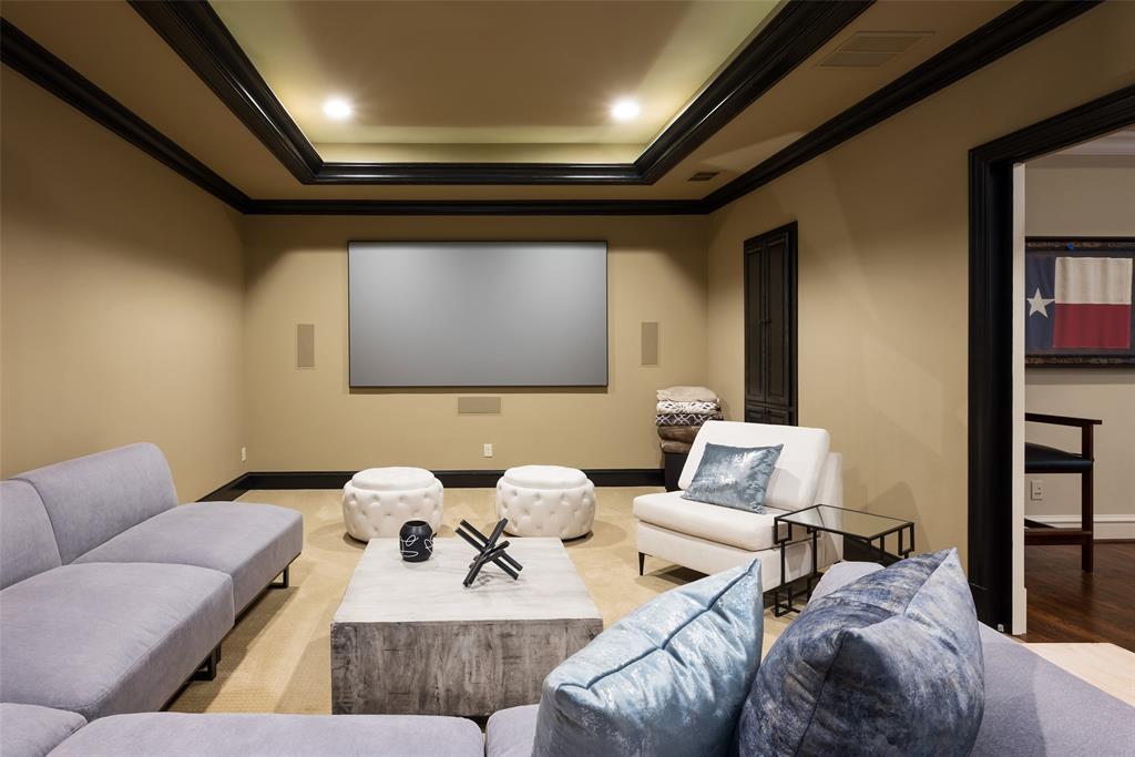 PRESTON HILLS - Residential