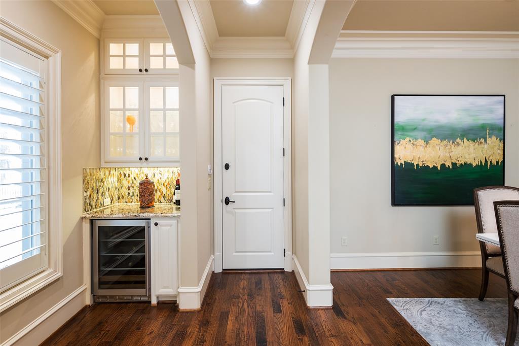 PRESTON HILLS - Residential