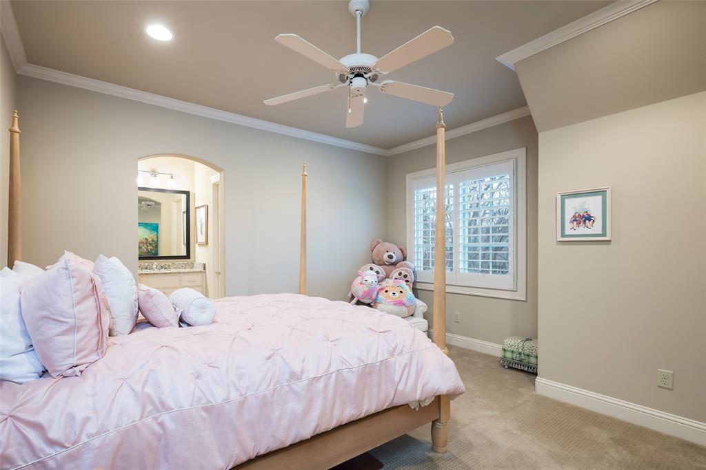PRESTON HILLS - Residential