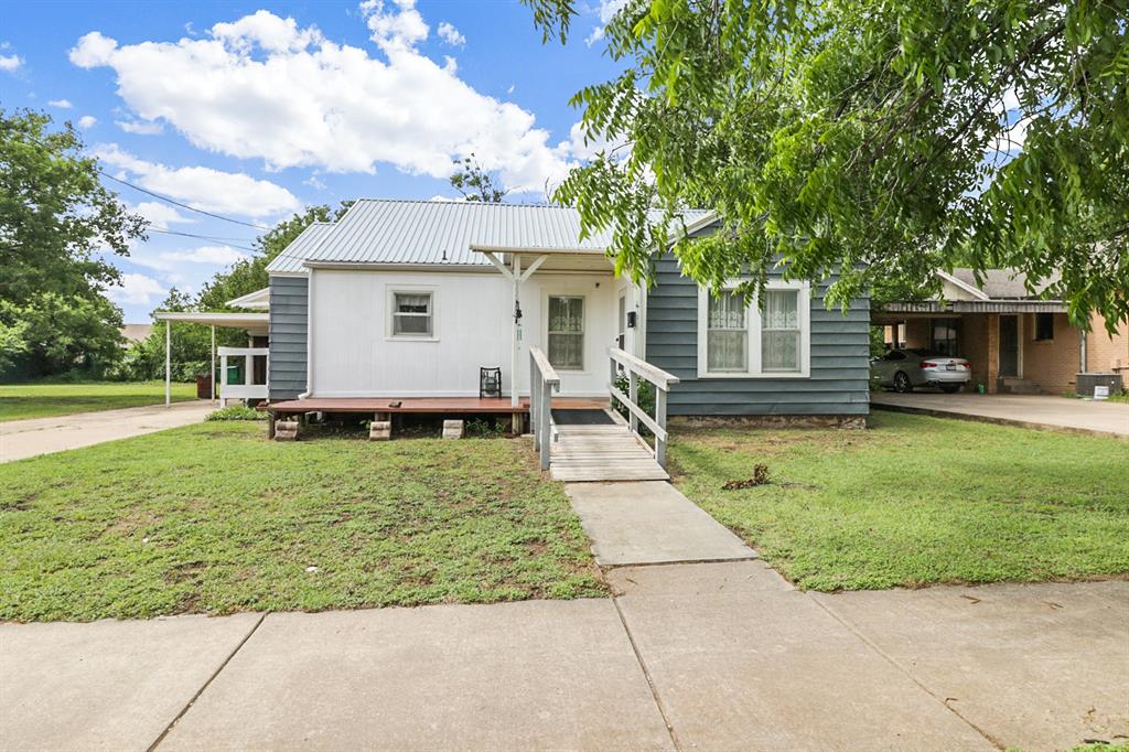 Gray Add Town Coleman - Residential
