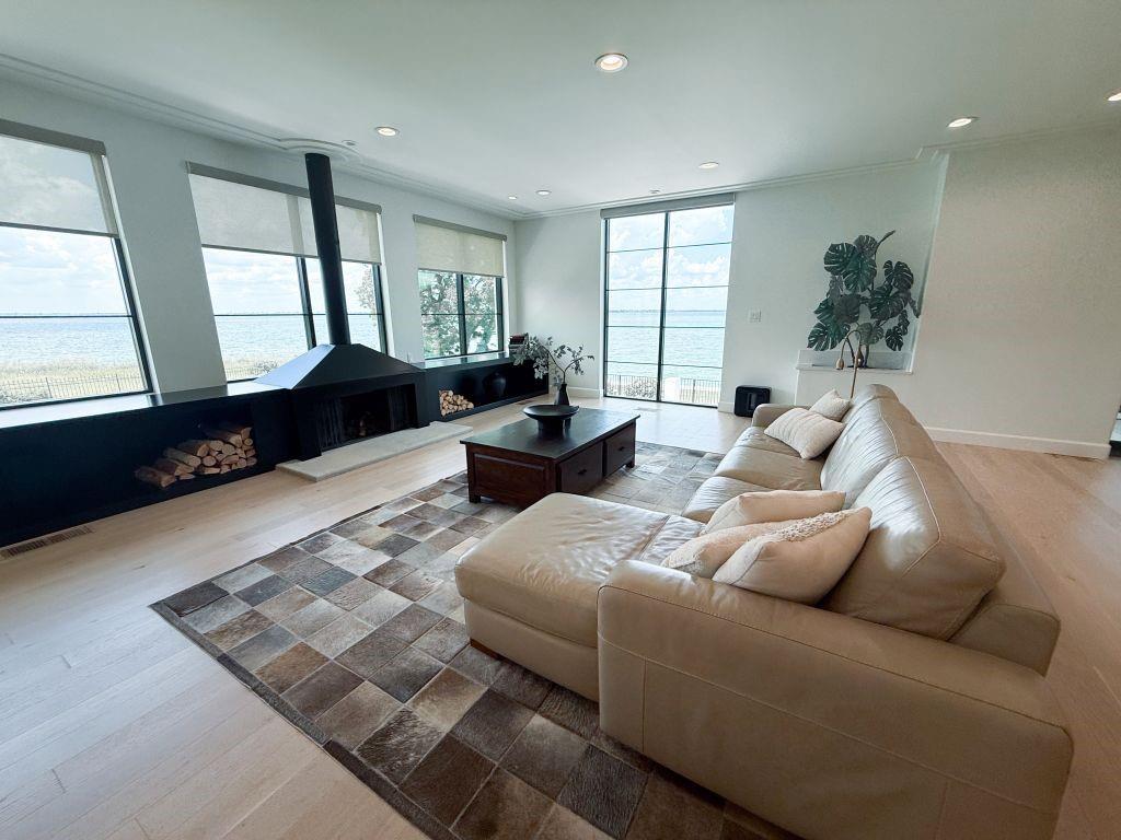 Seabolt #1 - Residential