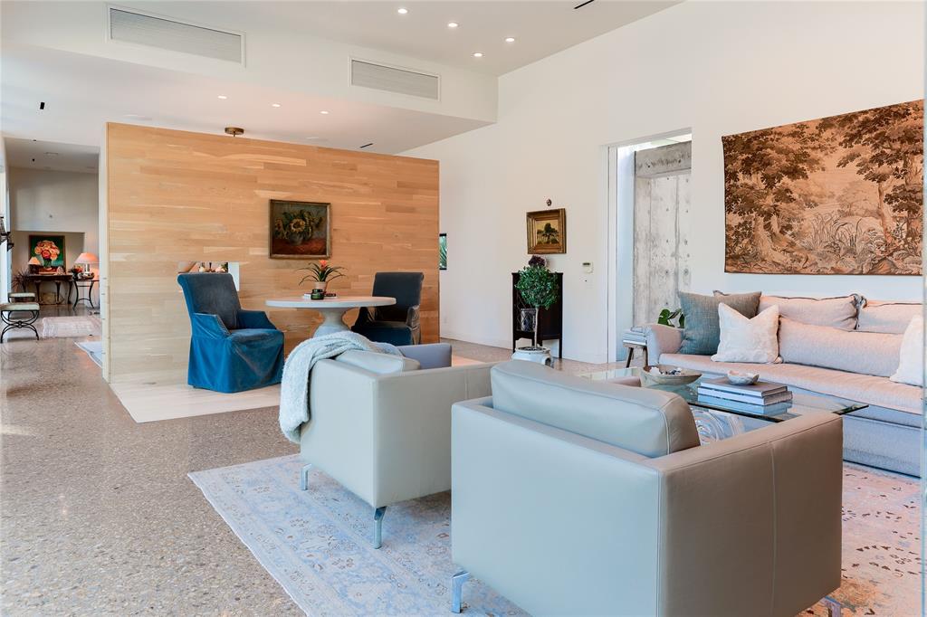 Eastus & Guggenheims - Residential