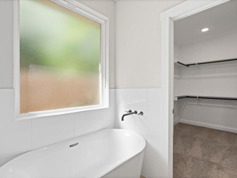 Canyon Creek III - Residential