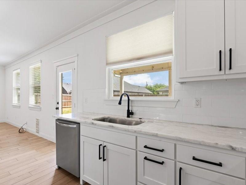 Canyon Creek III - Residential
