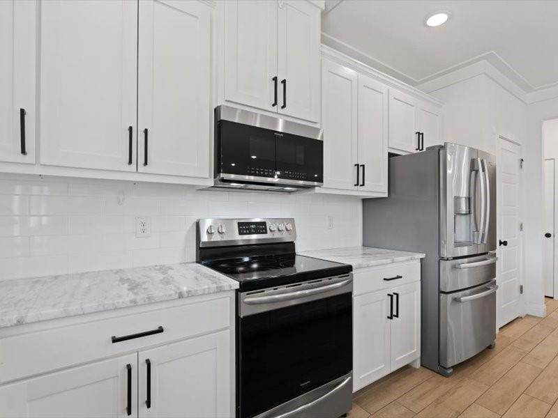 Canyon Creek III - Residential
