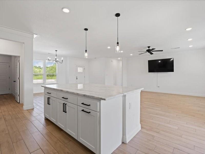 Canyon Creek III - Residential