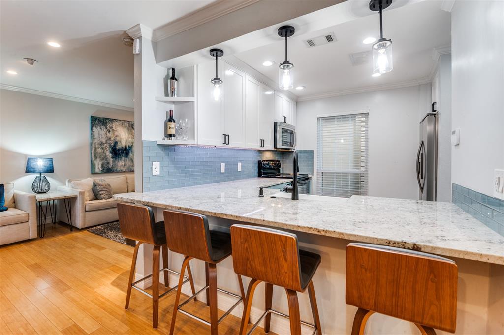 CANTYLOC ADDITION - Residential Lease