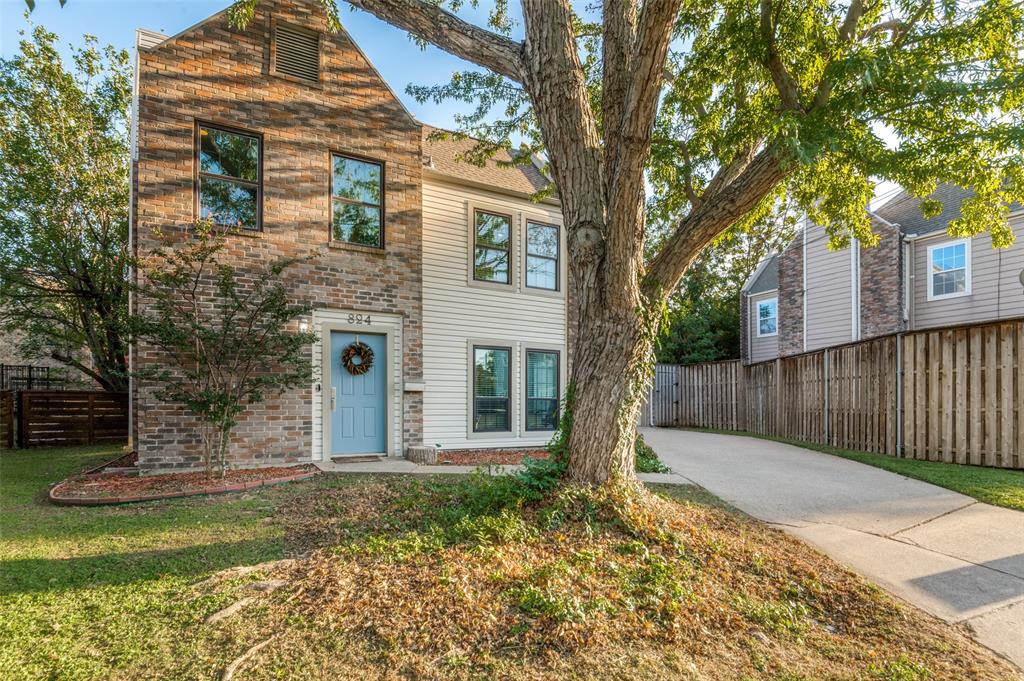 Discover the blend of modern elegance and cozy comfort nestled in the vibrant Kidd Springs neighborhood, just a short walk away from the Bishop Arts District. This sophisticated single-family home offers 3  bedrooms, 2 full baths, and a first-level half bath.
As you enter, be greeted by a two-story foyer leading to a large living area adorned with a wood-burning fireplace and bamboo flooring. The updated kitchen, equipped with S.S. appliances, granite countertop, and tile backsplash, opens to a breakfast bar and the living area, perfect for entertaining. Upstairs you’ll find three bedrooms with updated flooring and fresh paint. The primary suite features ample closet space and an ensuite bathroom featuring a walk-in shower with a rain shower head. Outdoors, the patio deck and fence have been recently added and there is a full-sized detached 2-car garage. The home sits on a 3,877 square foot lot just steps from Kidd Springs Park.