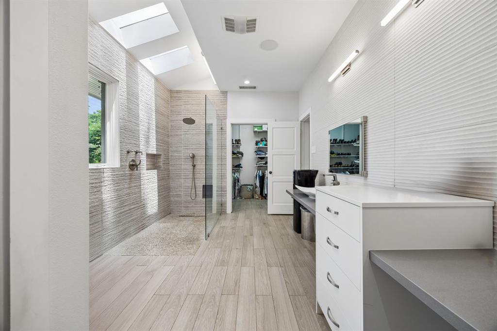 Forest Hills - Residential