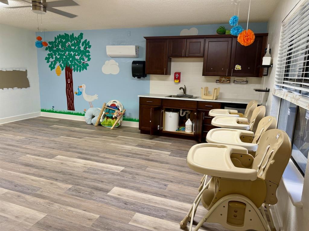 Thomas Add - Commercial Sale