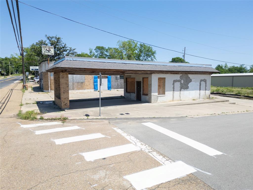 5305 - Commercial Sale