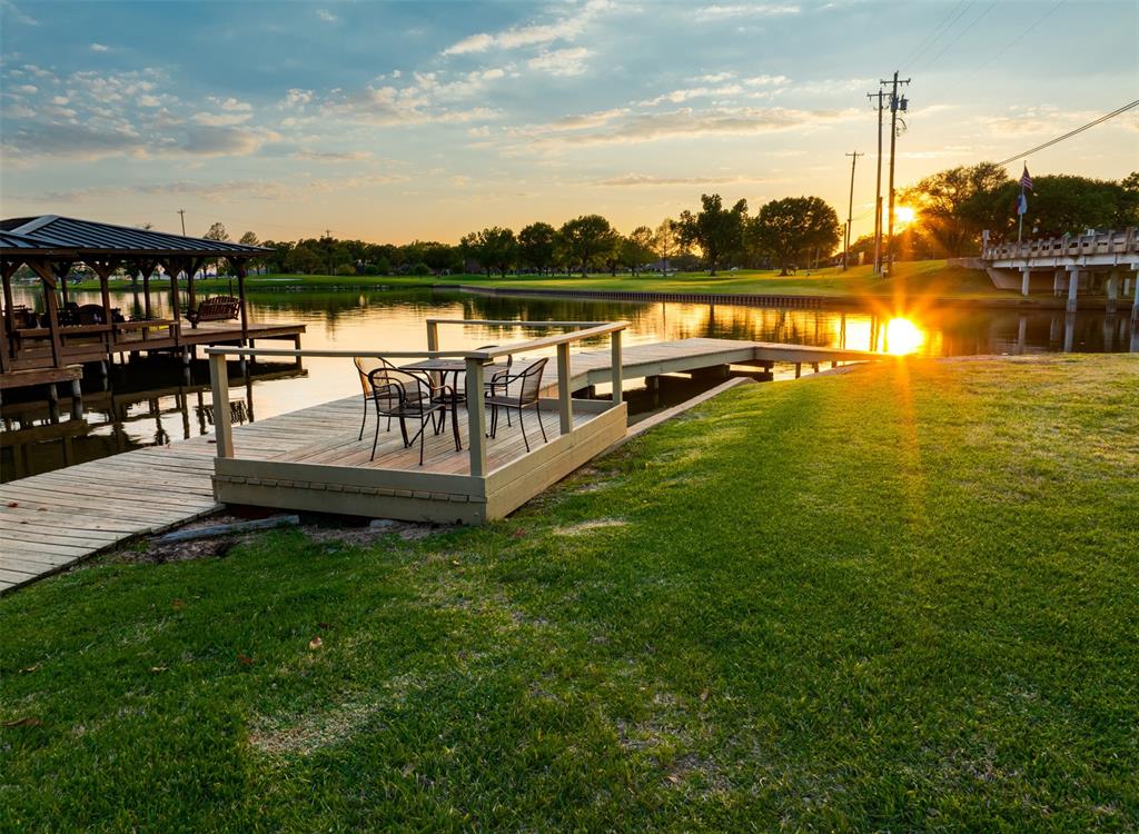 Emerald Isle - Residential