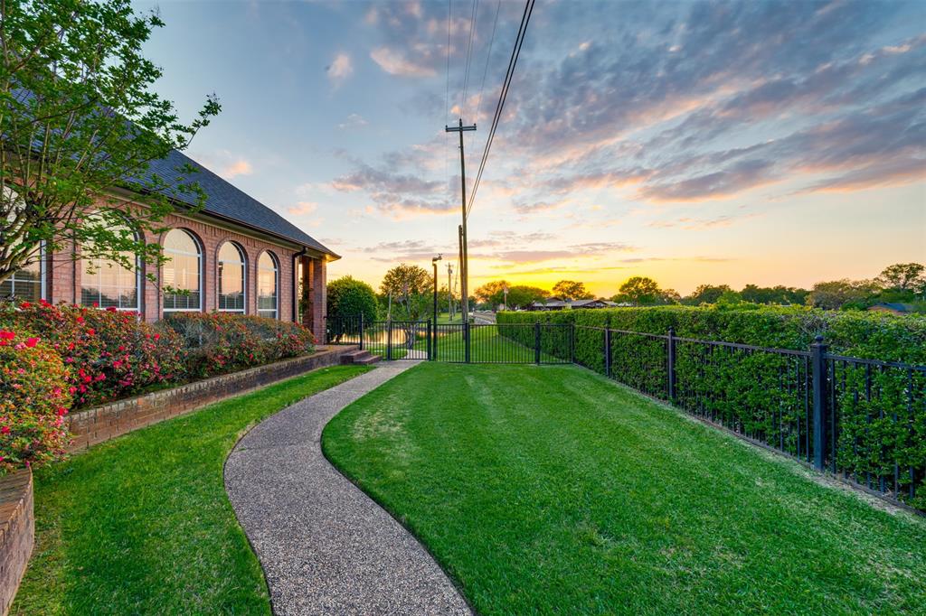 Emerald Isle - Residential