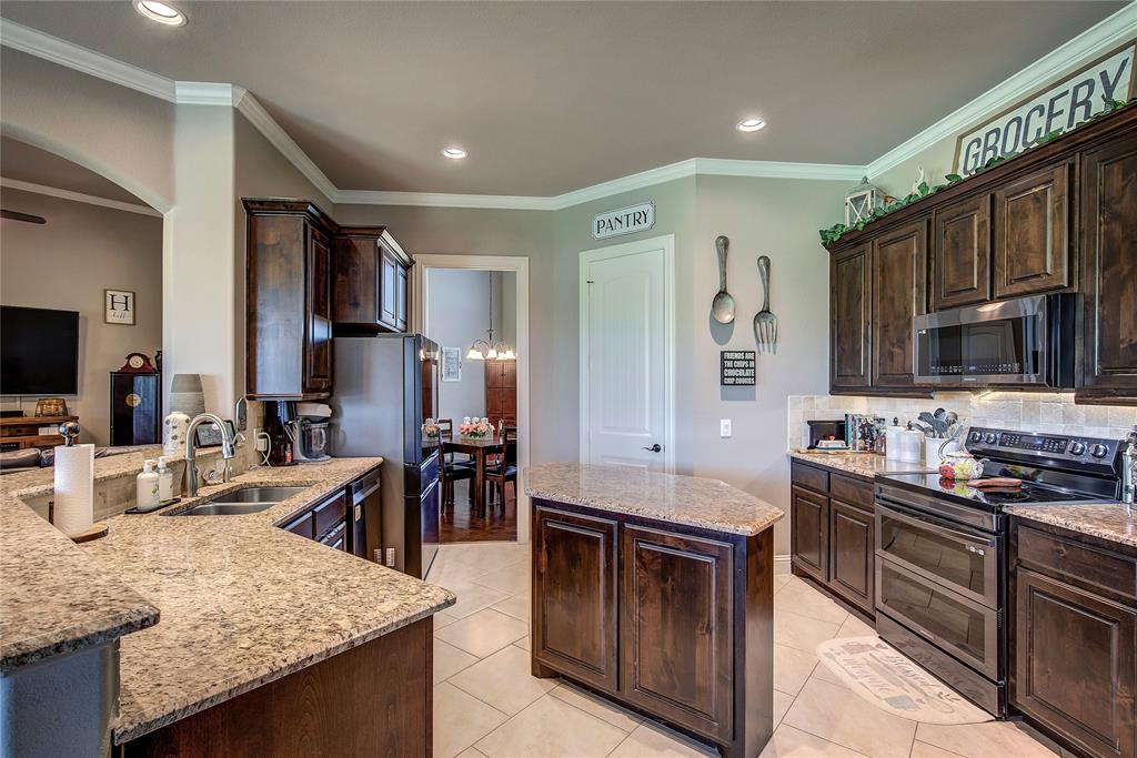 Longspur Estates - Residential