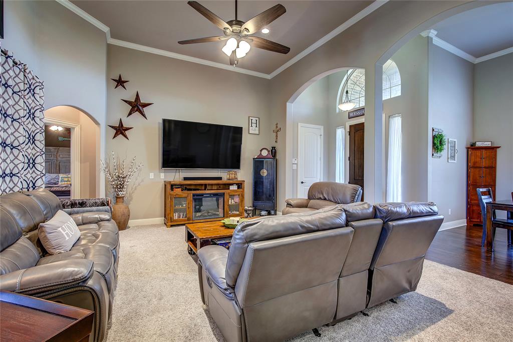 Longspur Estates - Residential