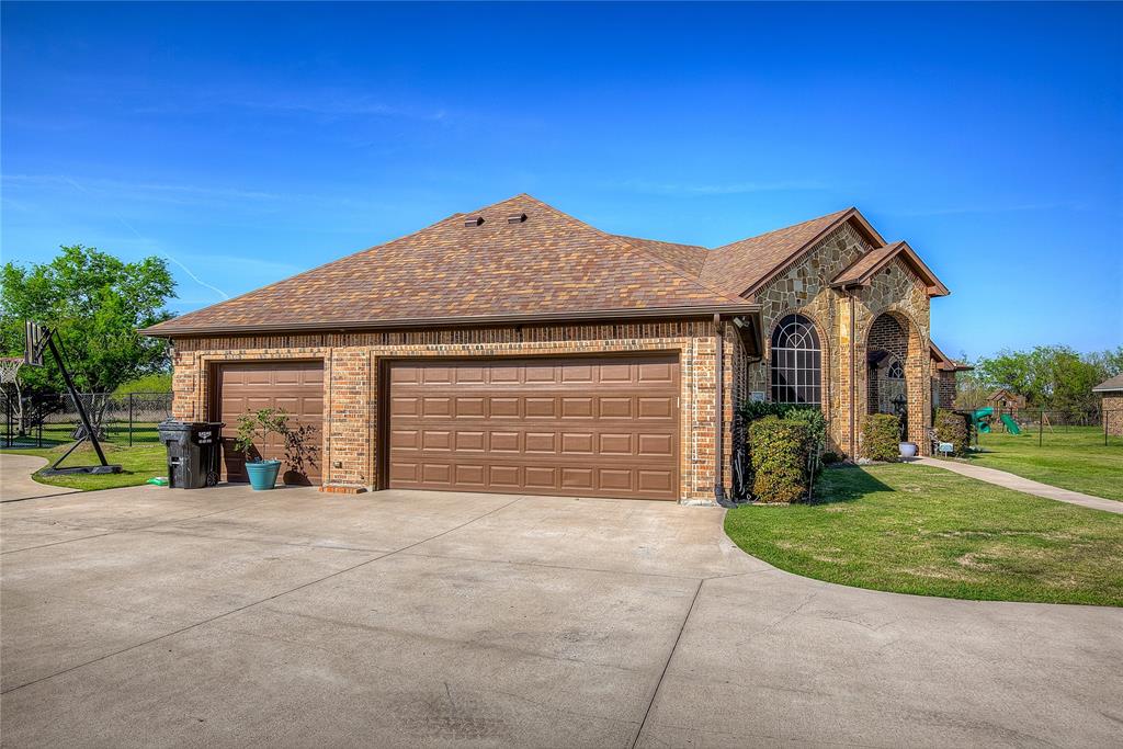Longspur Estates - Residential