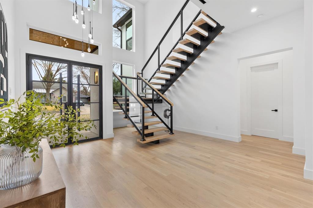 Lake Highlands - Residential