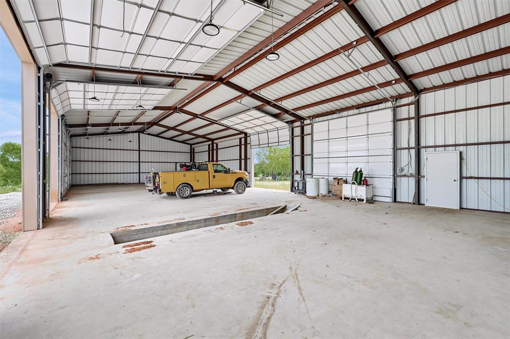 00000 - Commercial Sale