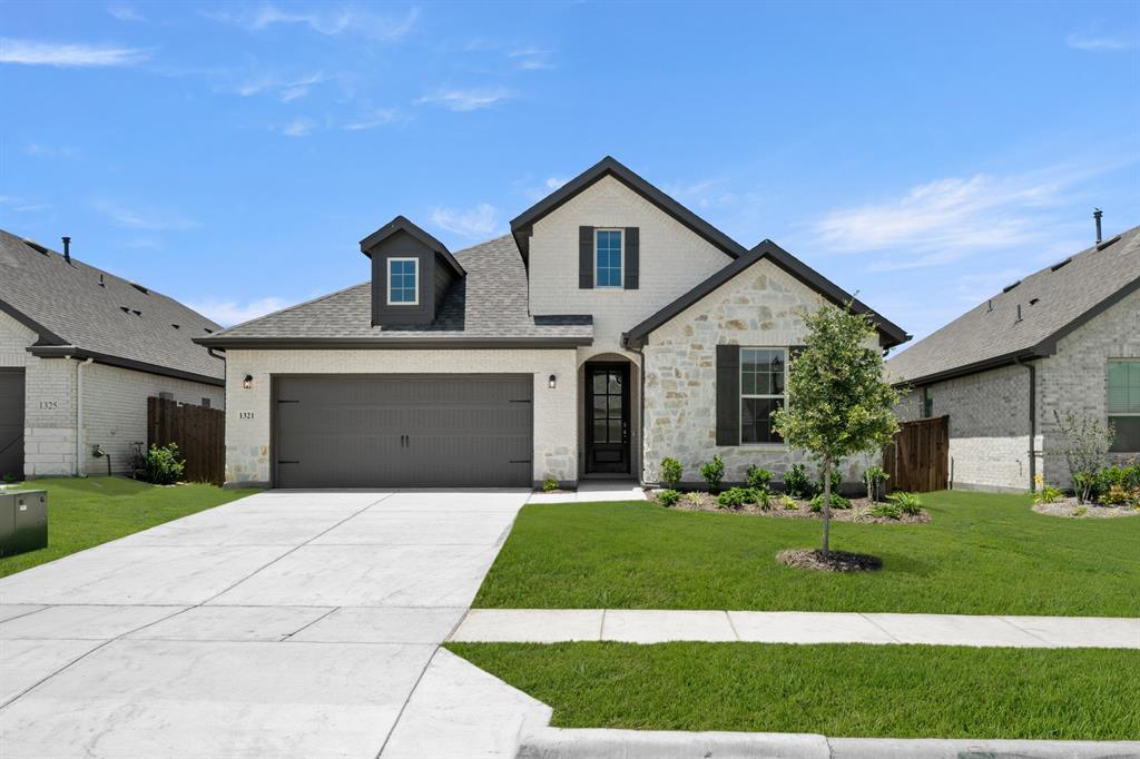 MLS# 21247900 - Built by HistoryMaker Homes - Ready Now! ~ Discover this stunning single-family residence located in The Oaks subdivision, offering 2,185 sq. ft. of thoughtfully designed living space. Featuring 4 spacious bedrooms, including study, and 3 full bathrooms, this home is perfect for families of all sizes. Enjoy a cozy dining area and a comfortable living area, complemented by high-speed internet and decorative lighting throughout.   Crafted with modern finishes, the interior boasts a mix of carpet, ceramic tile, and luxury vinyl plank flooring. The kitchen and baths are designed for both functionality and style, ready for your personal touch. Outside, a private yard provides a serene retreat.   Built in 2025 with a slab foundation and a composition roof, this home is set for completion by April 30, 2026. Located within the Red Oak ISD, this residence is close to Shields Elementary, Red Oak Middle, and Red Oak High School. Don’t miss the opportunity to make this dream home yours!