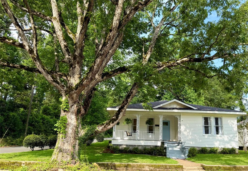 This cozy little cottage could be yours! Adorable is the best way to describe this newly remodeled three bedroom, two bathroom home.