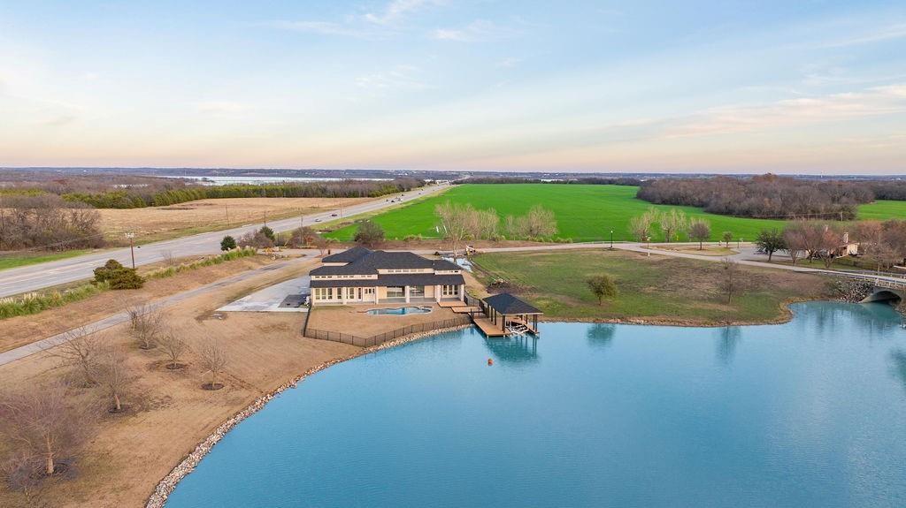 Princeton Lakes - Residential