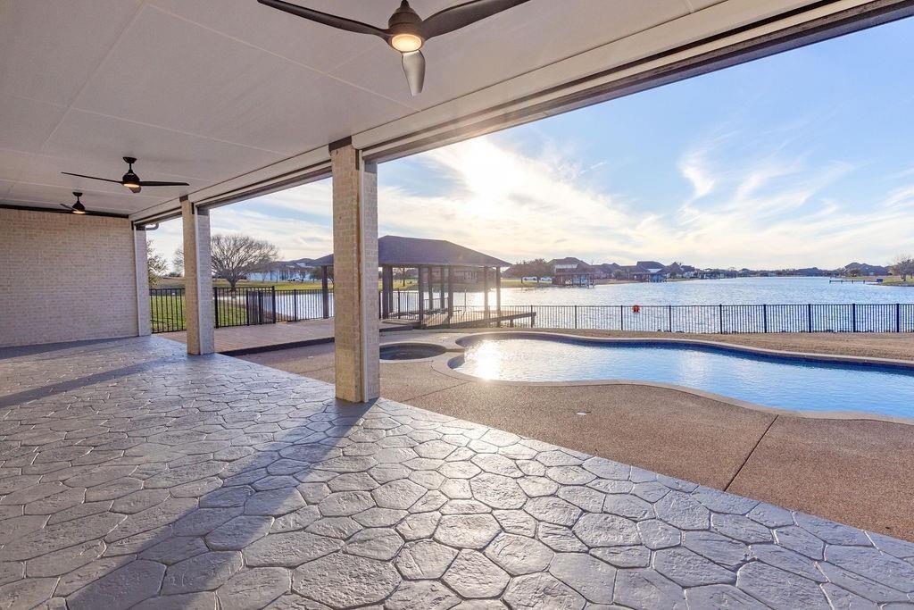 Princeton Lakes - Residential
