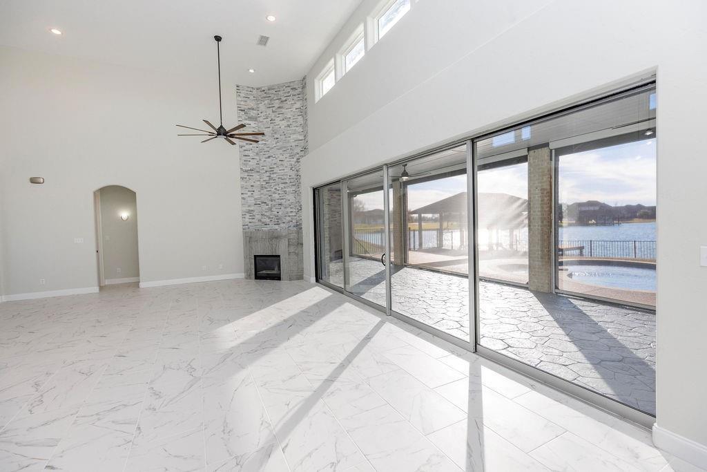 Princeton Lakes - Residential