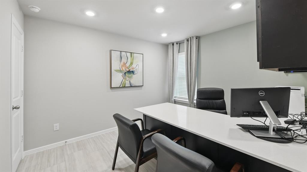 Dry Creek - Residential